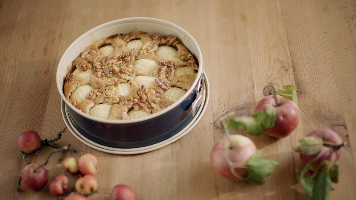 Apfelkuchen mit Walnusskernkruste | apfelkuchen.jpg