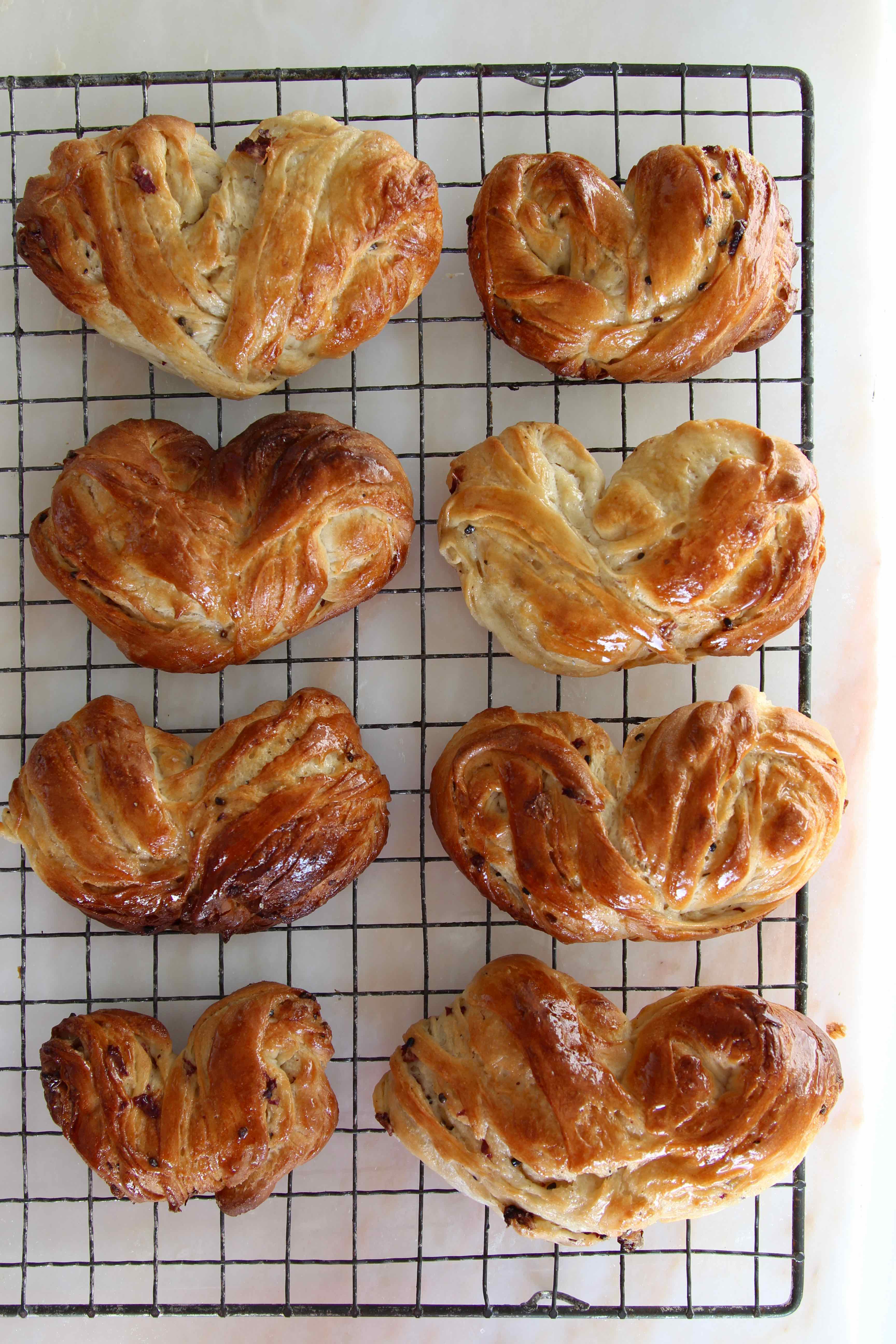 Rosenblüten-Kardamom-Herzen Rosenblüten-Kardamom-Herzen | IMG_1871.jpg