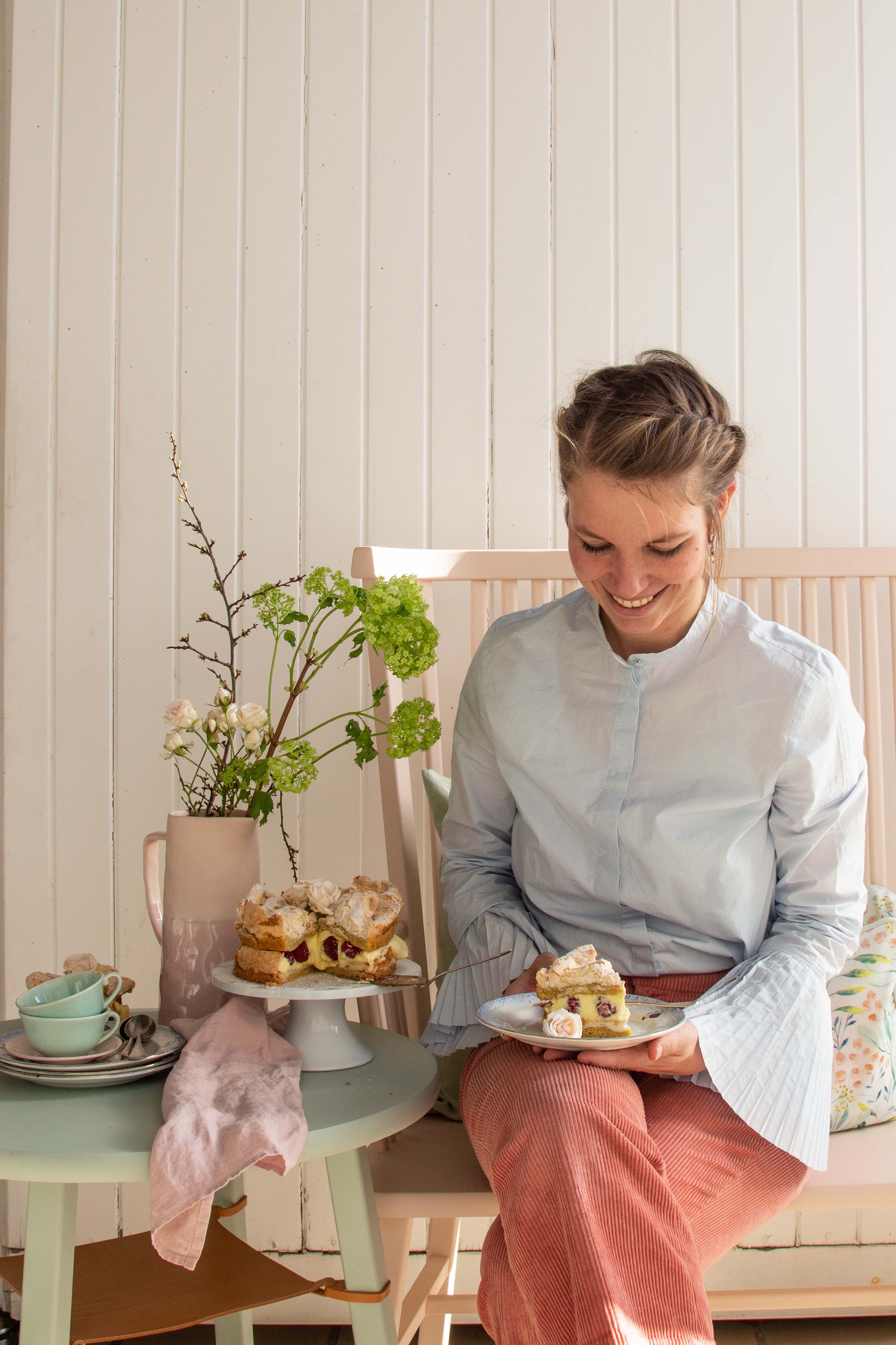 Himmelstorte mit Lemoncurd-Himbeerfüllung | Theresabaumgaertnerhimmelstorte.jpg