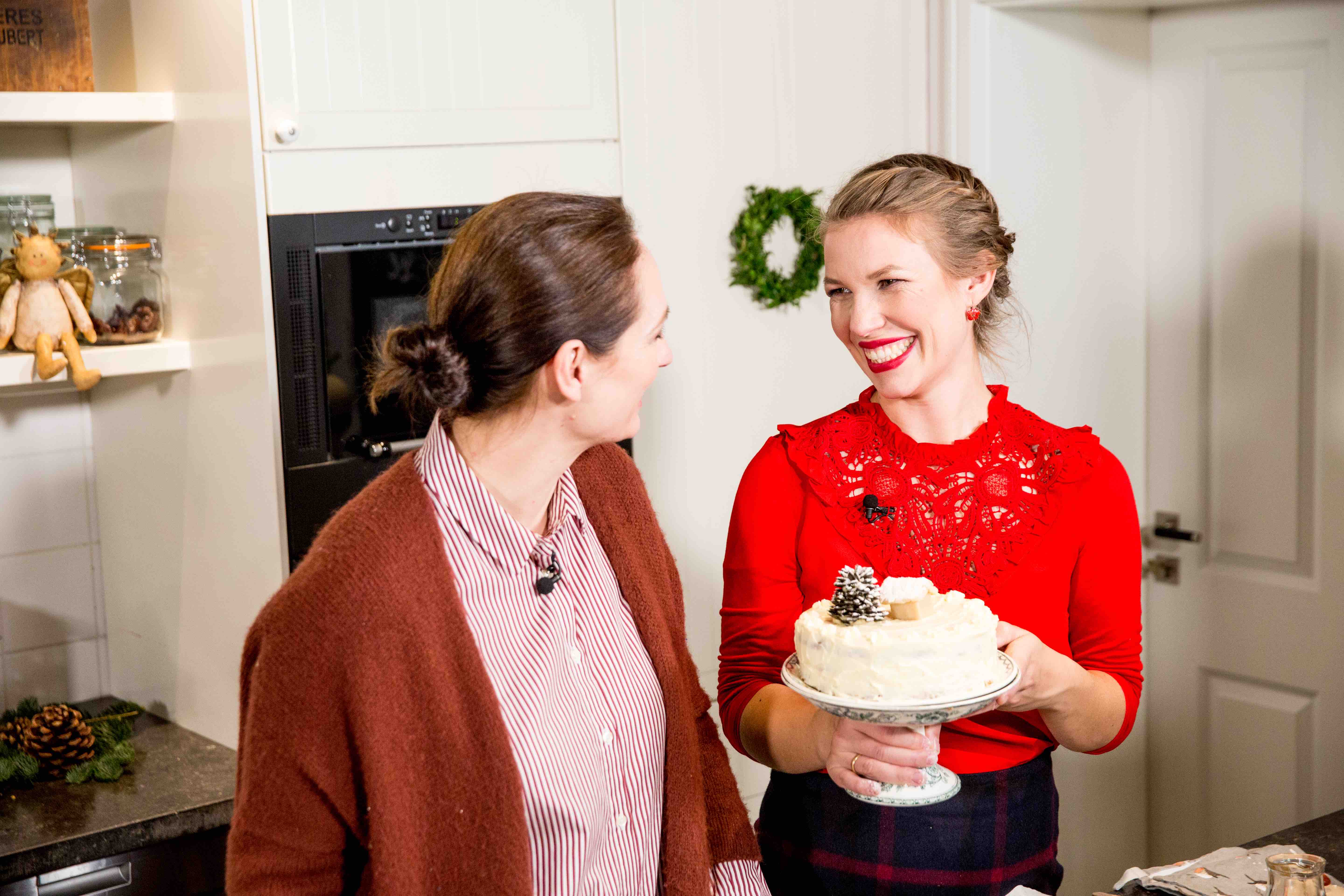 Theresas Apfel-Weihnachtstorte  Theresas Apfel-Weihnachtstorte  | K85B8688-21.jpg