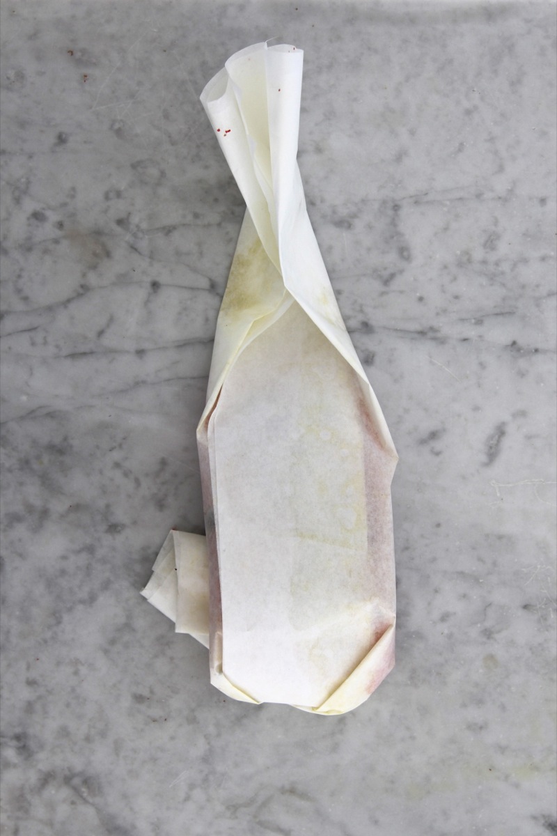 Honig-Thymian-Lachs im Pergamentpapier mit Pellkartoffeln und Zitronenquark | IMG_8180.JPG