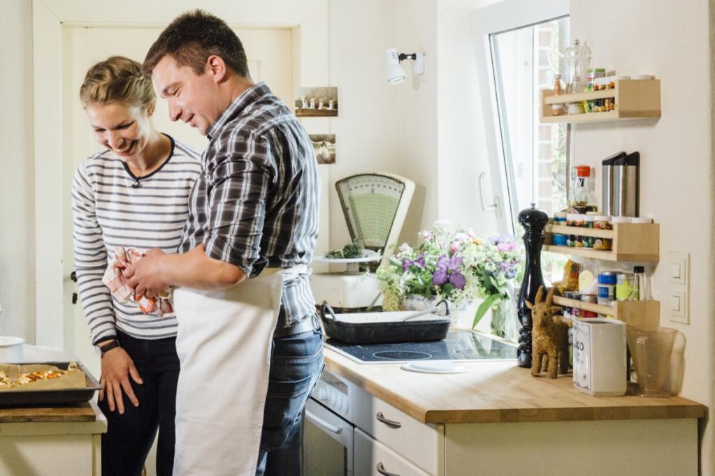 Tartelettes mit karamellisierten Zwiebeln und Ziegenkäse Tartelettes mit karamellisierten Zwiebeln und Ziegenkäse | K85B2352.jpg