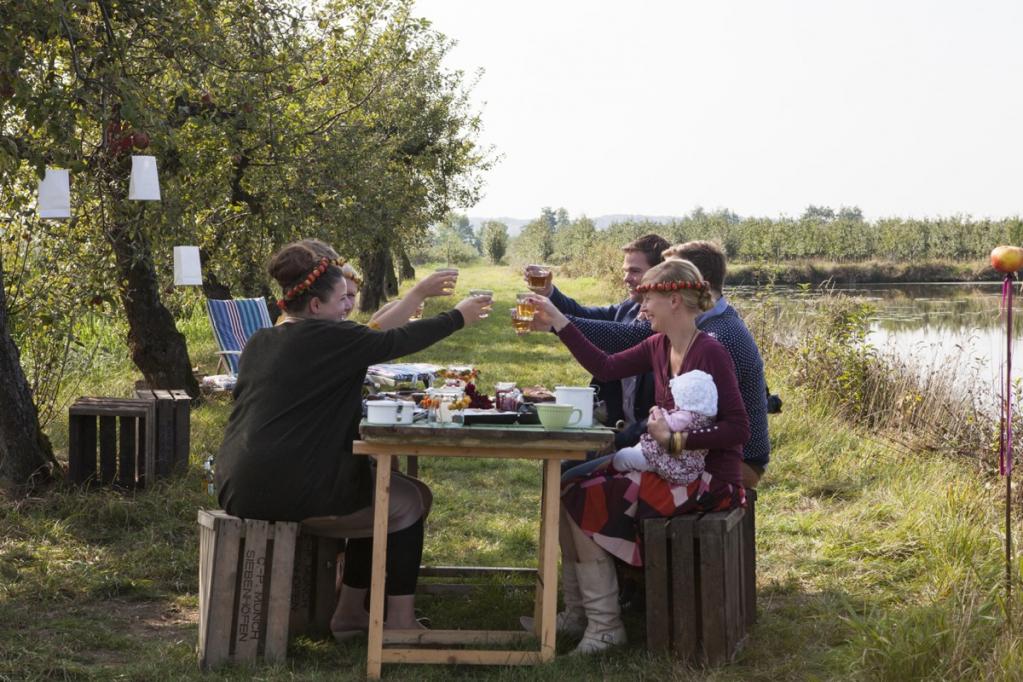 Apple Pie mit Karamellsauce Apple Pie mit Karamellsauce | goedke_tk_apfelpicknick-59.jpg