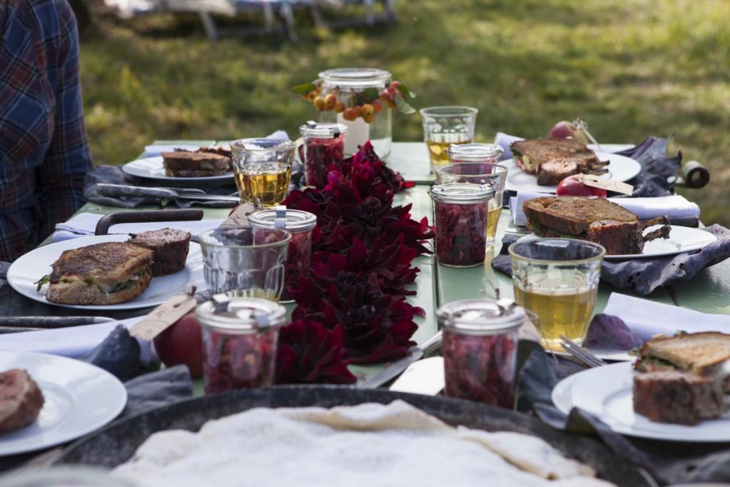 Apple Pie mit Karamellsauce Apple Pie mit Karamellsauce | goedke_tk_apfelpicknick-70.jpg