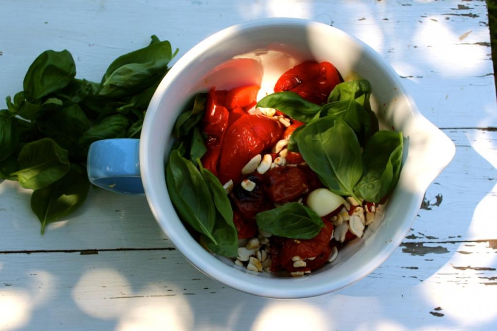 Sommer Zucchetti mit Paprika-Tomaten-Pesto | IMG_8550.JPG