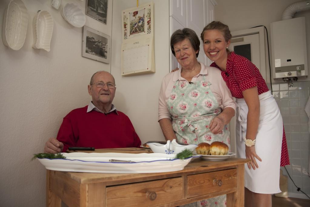 Gebeizter Lachs mit Dill-Senfsoße Gebeizter Lachs mit Dill-Senfsoße | _MG_6231.jpg