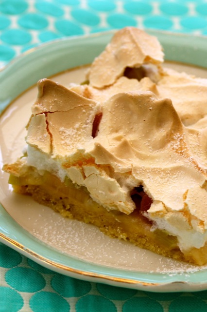 Süßer Baiser küsst sauren Rhabarber | Rhabarber%20mit%20Baiser.JPG