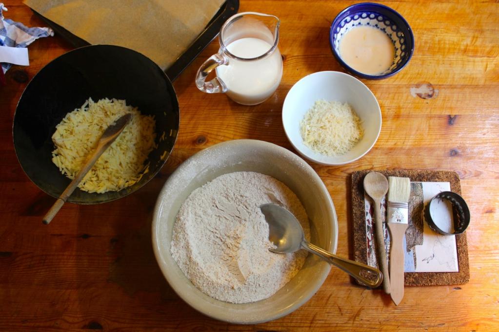 Cheese Scones | IMG_4224.JPG