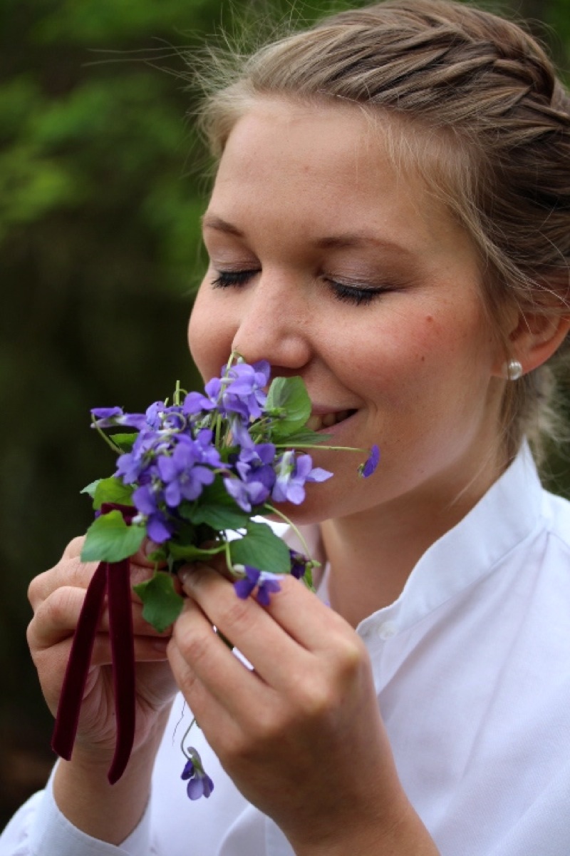 Mandelherzen mit kandierten Veilchen Mandelherzen mit kandierten Veilchen | IMG_5948.jpg