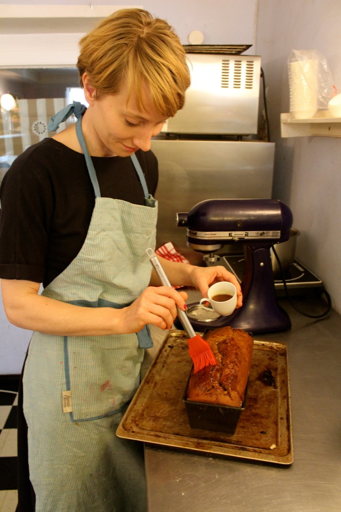 Lauras weltbestes Bananenbrot Lauras weltbestes Bananenbrot | IMG_4511.jpg