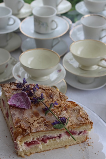 Die Erdbeertorte aus meinem Rosencafé Die Erdbeertorte aus meinem Rosencafé | IMG_5796.jpg