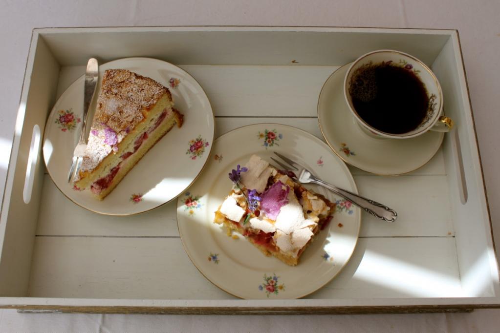 Die Erdbeertorte aus meinem Rosencafé | Tablet.JPG