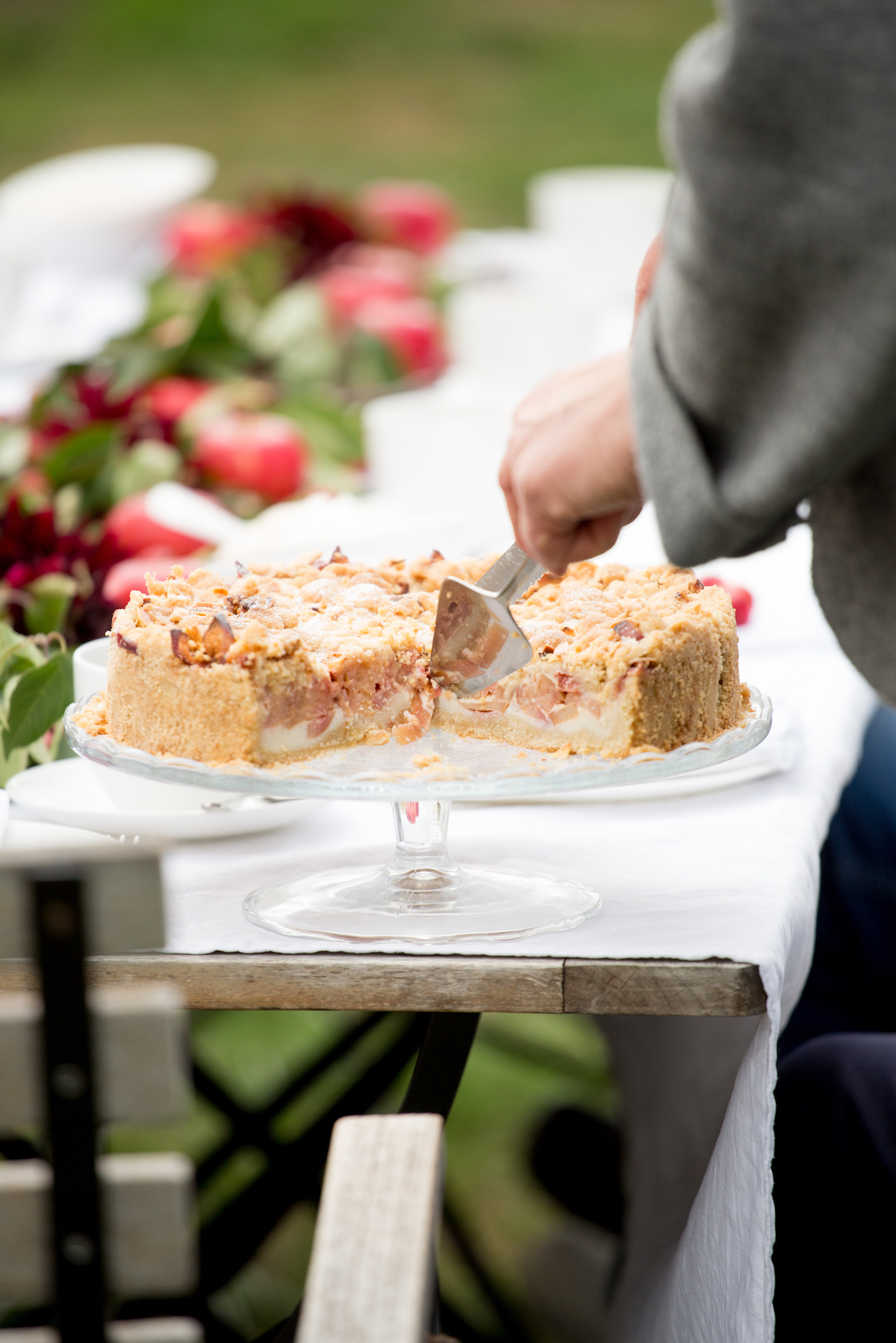 Theresas Küche - Apfelkuchen mit Pudding und Mandelstreuseln